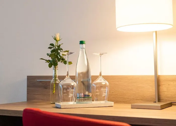 Wein & Bett Weihbrecht Värdshus *